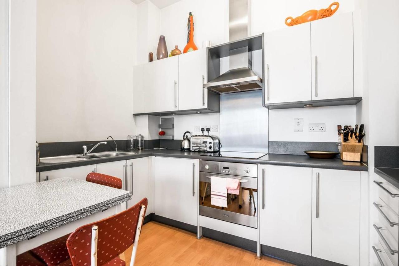 Guestready - Bright 1Br Home Near Arsenal Stadium Wbalcony London Exterior foto